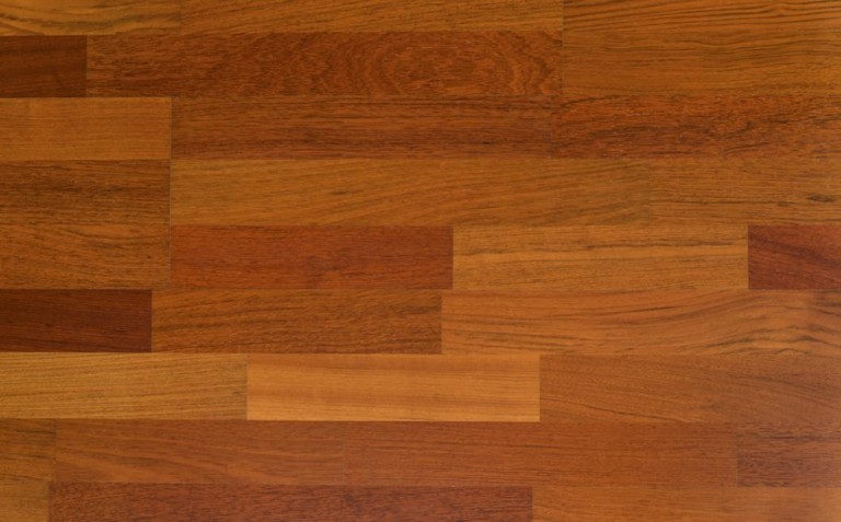Ponçage de parquet à Chalezeule, les étapes clés à connaître